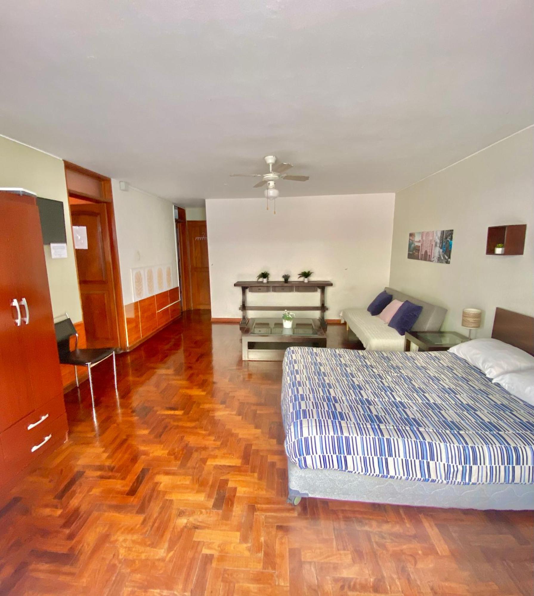 Lima Mini Aparts Monterrico - Cerca Embajada Eeuu Exterior photo