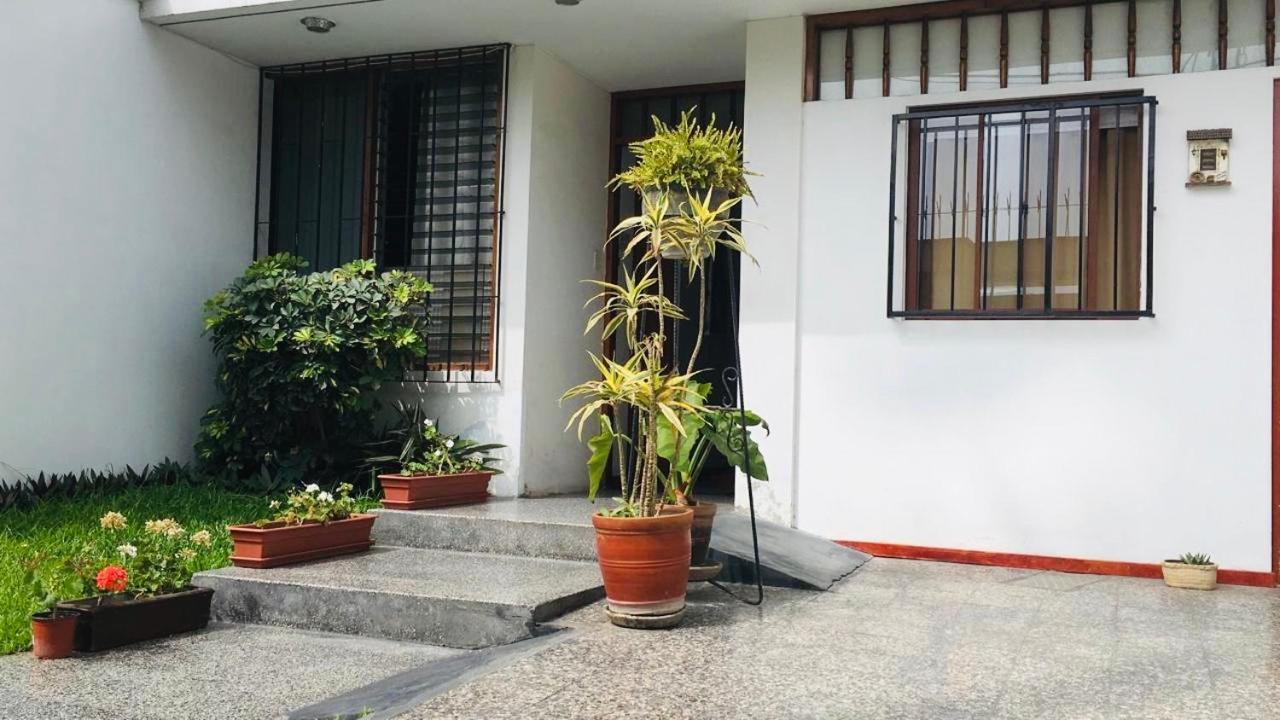 Lima Mini Aparts Monterrico - Cerca Embajada Eeuu Exterior photo
